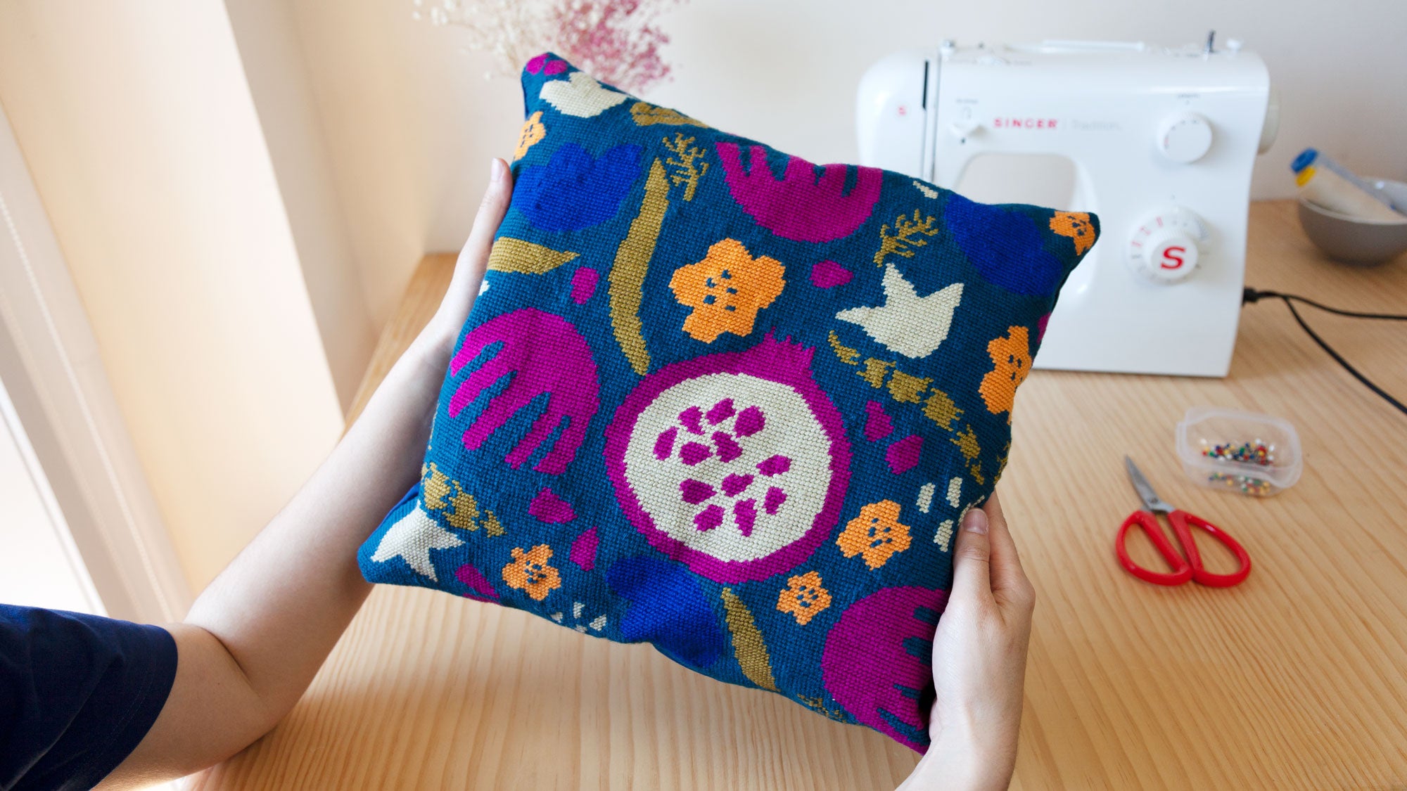 How to Finish a Needlepoint Pillow Cushion – Unwind Studio