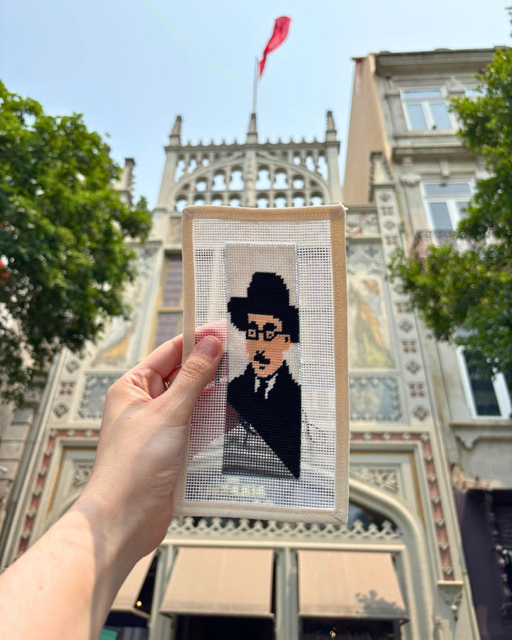 Canevas de marque-page Fernando Pessoa