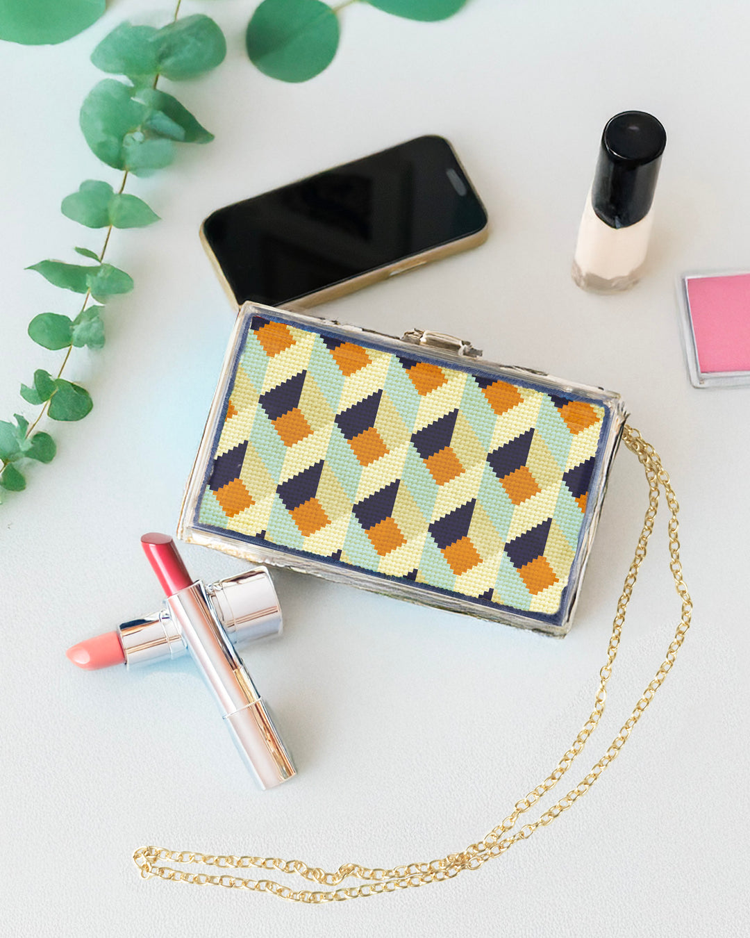 Tumbling Blocks V4: Needlepoint Counted Kit for Clutch Insert