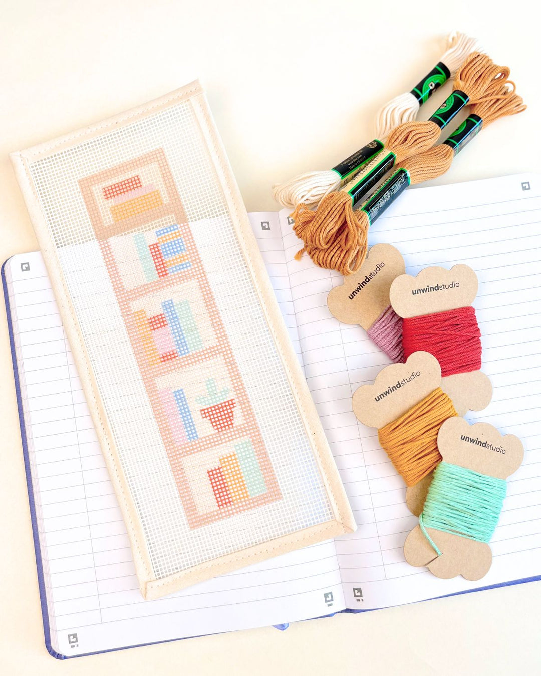 Canevas pour marque-page "Bookshelf Wealth"