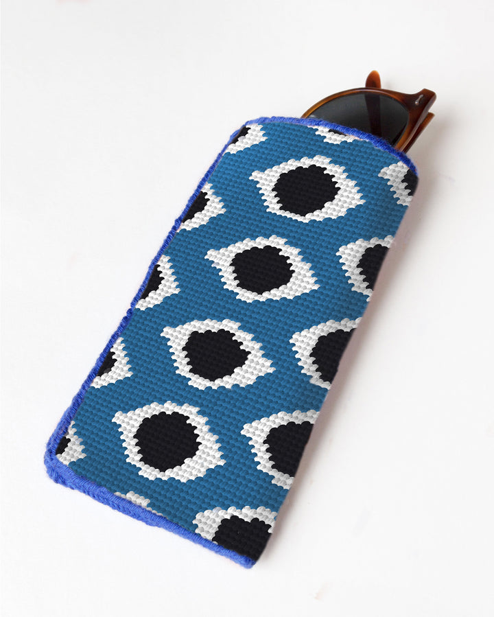 All Eyes On You Sunglasses Case Needlepoint Embroidery Kit
