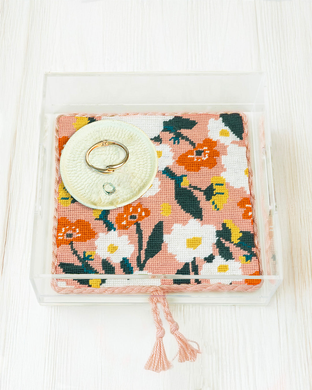 Contemporary Floral Pattern Needlepoint Kit