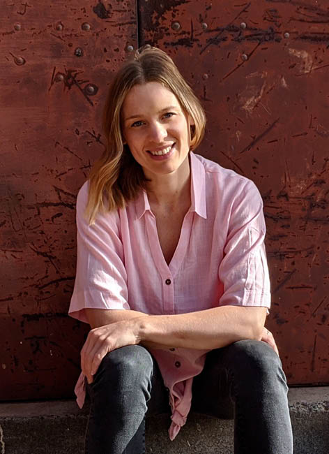 Suzie Leahy Unwind Studio Artist