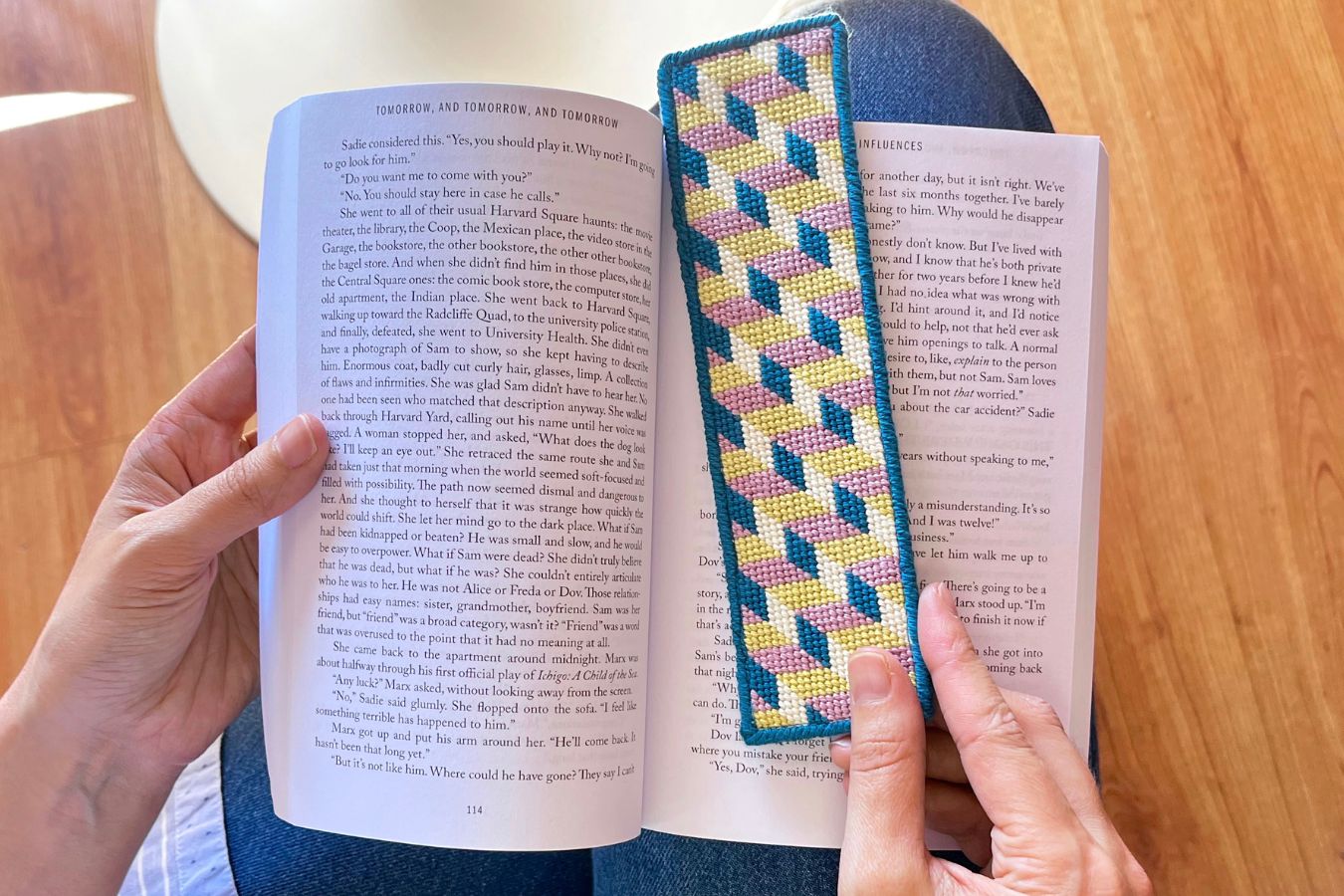 Comment réaliser un marque-page en tapisserie au demi point- Instructi