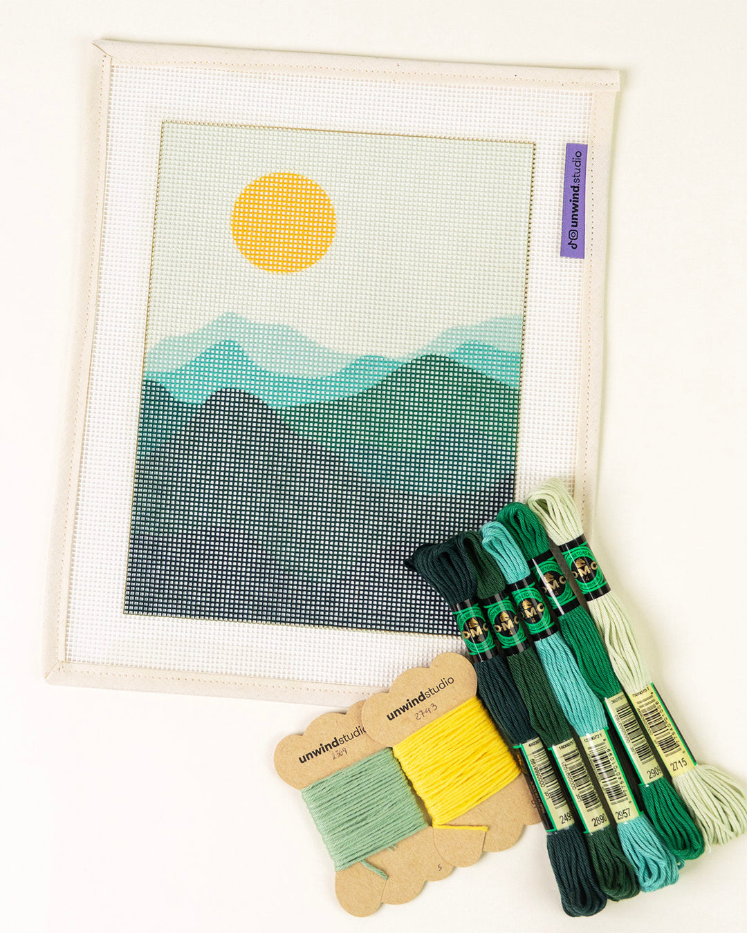 Canevas Montagnes Vertes