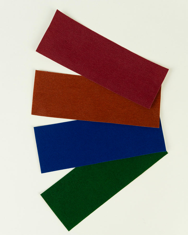 Tissu : Velours autocollant pour la doublure