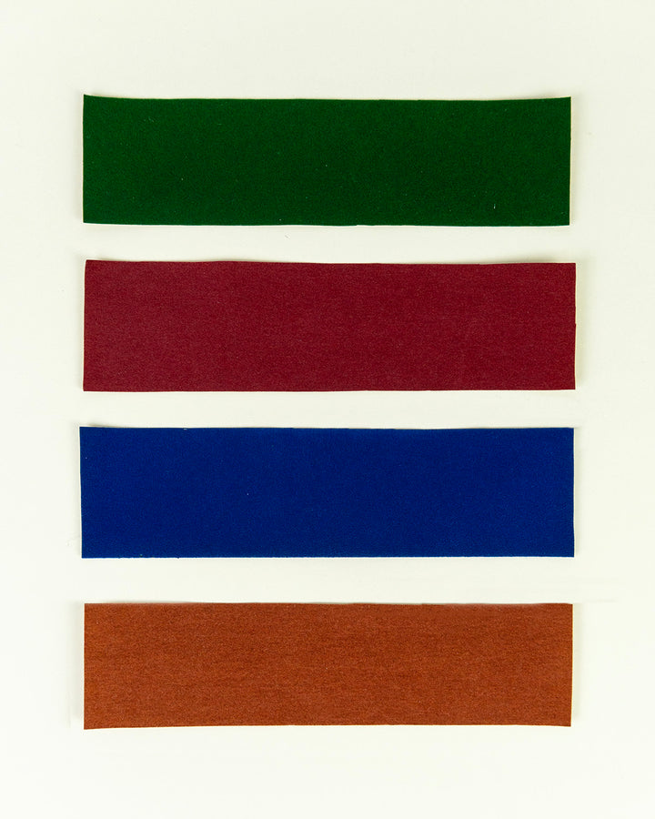 Tissu : Velours autocollant pour la doublure