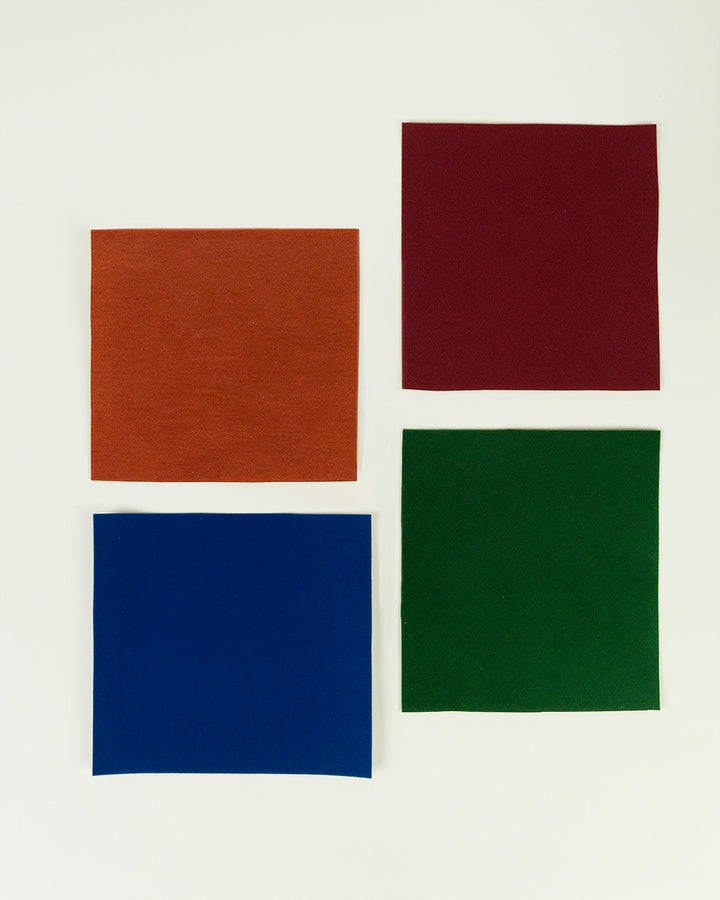 Tissu : Velours autocollant pour la doublure