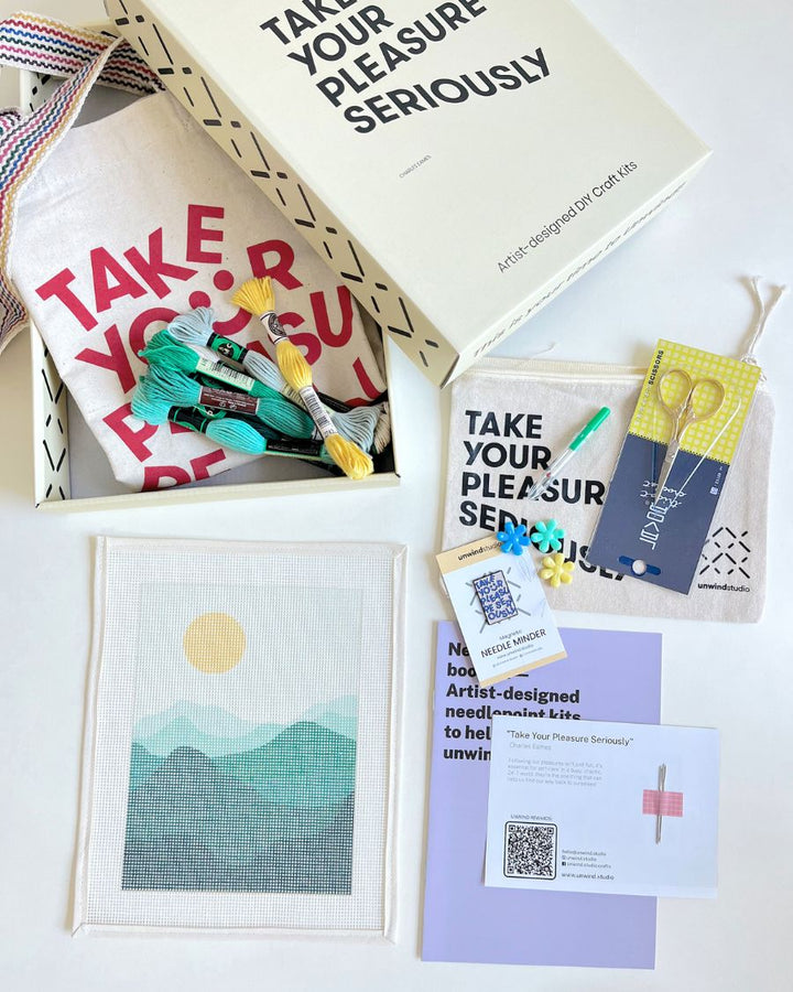 NEEDLEPOINT STARTER KIT "Green Mountains"