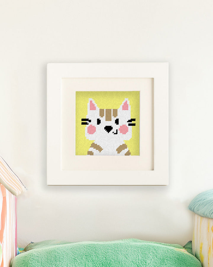 Catie, die Katze - Gobelinstickerei für Kinder