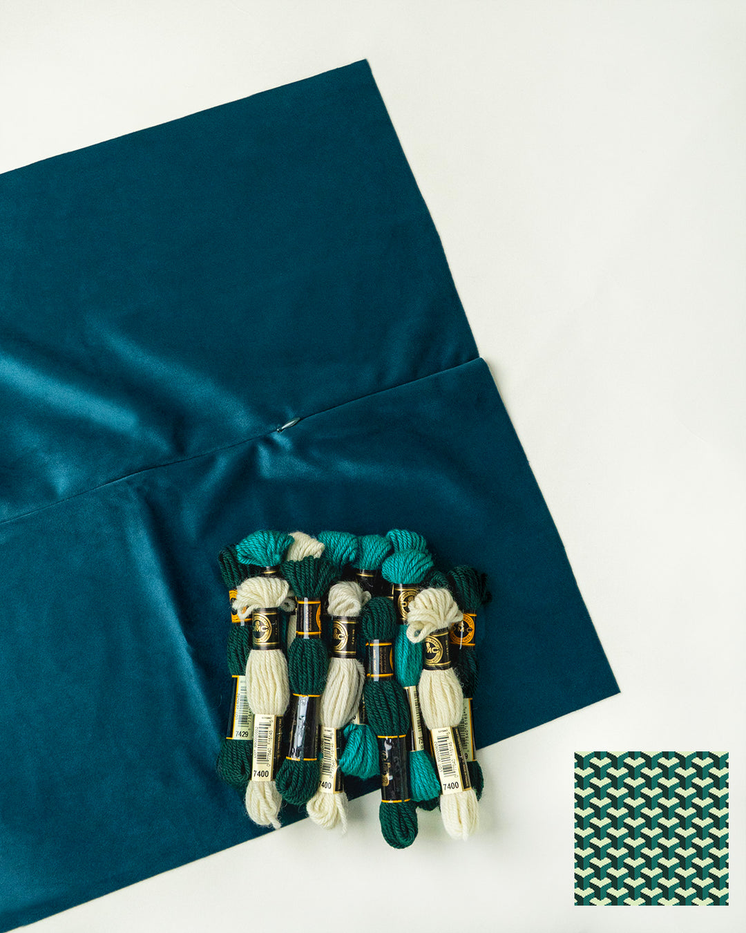 Tumbling Blocks V3: Needlepoint Cushion Kit (Counted Canvas)