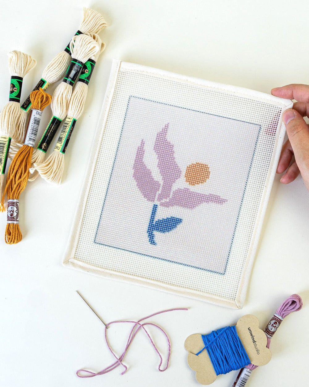 Nadia Beginner Floral Needlepoint Kit – Unwind Studio